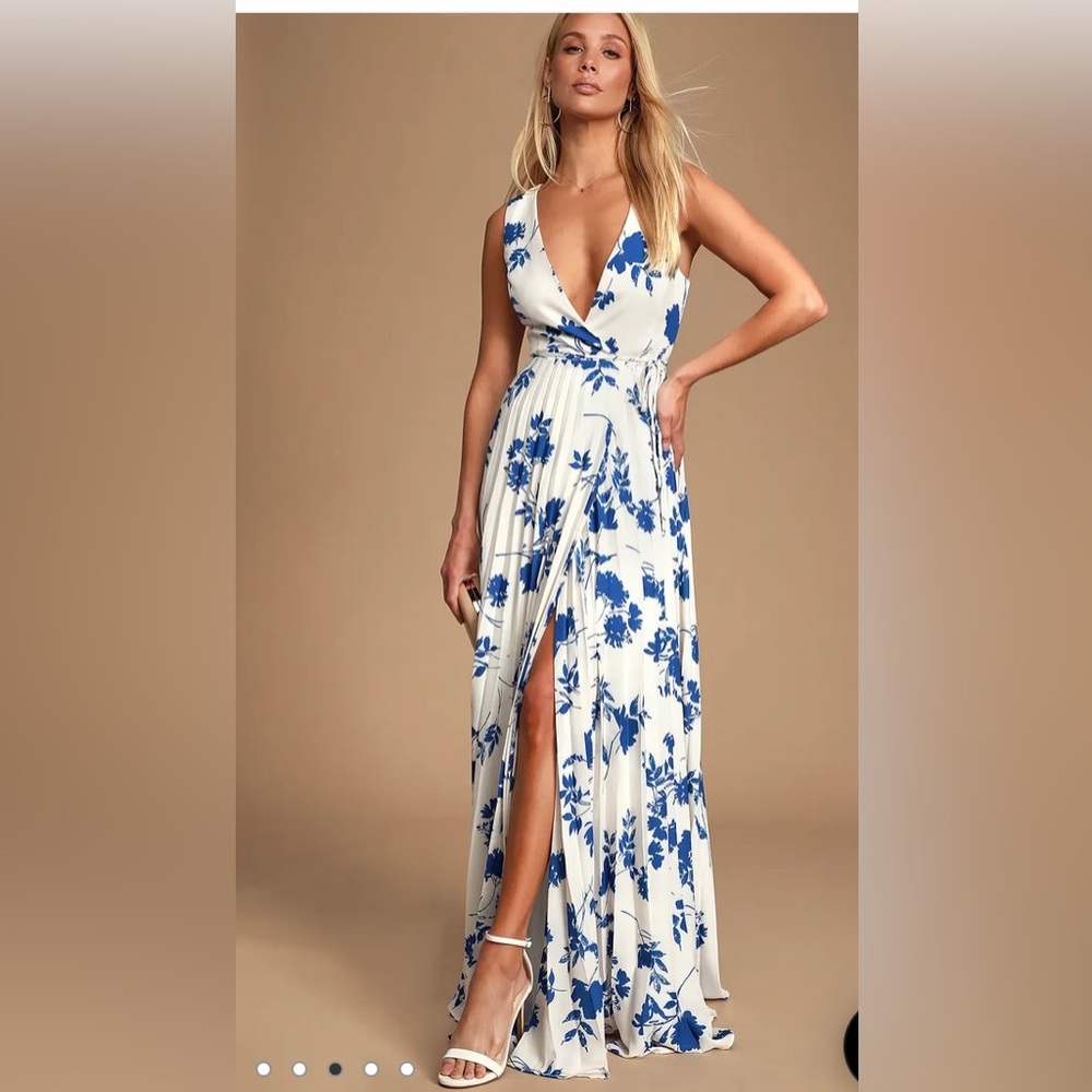 Lindsie Blue and Cream Floral Print Pleated Wrap Maxi Dress